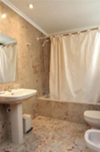 טרואל Hostal Aragon מראה חיצוני תמונה