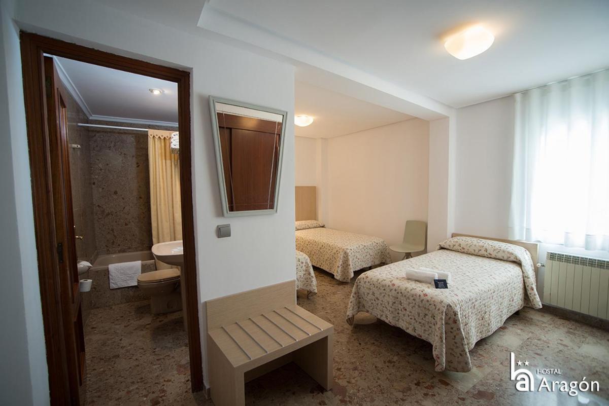 טרואל Hostal Aragon מראה חיצוני תמונה